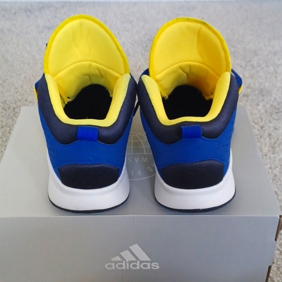 PerformanceCross Em Up 5 Wide Basketball Shoes - Picture 4 of 4